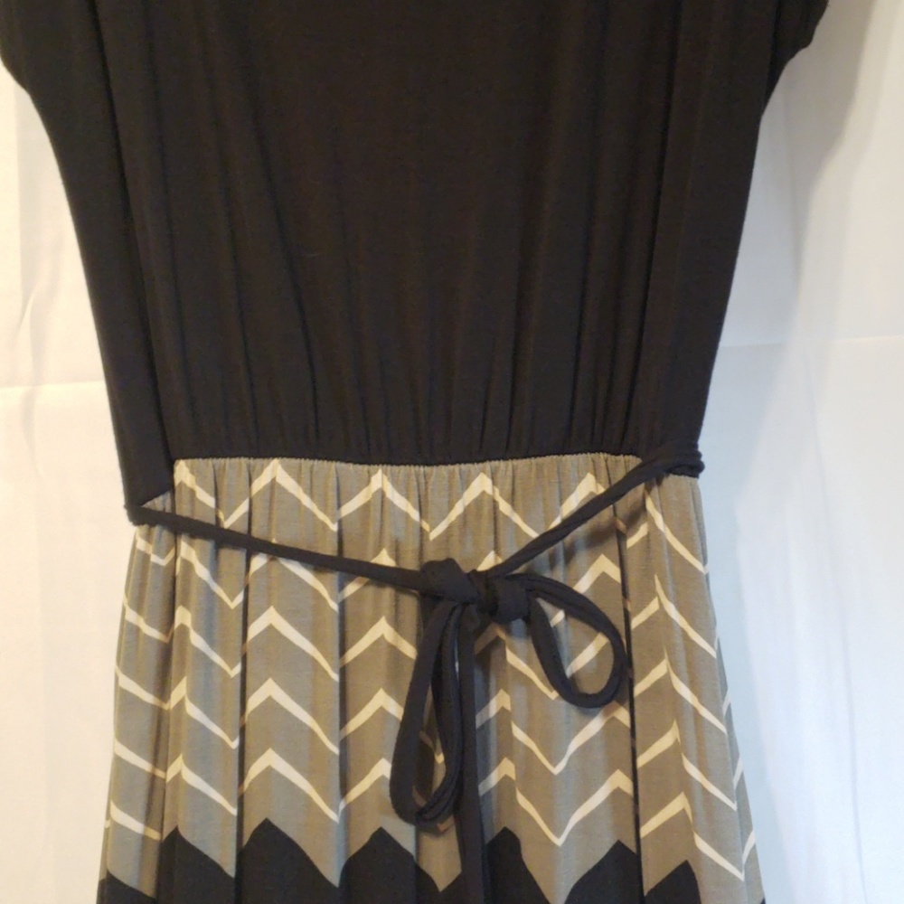 🎁SOLD💟VINTAGE DESIGN HISTORY MAXI DRESS - Picture 7 of 8